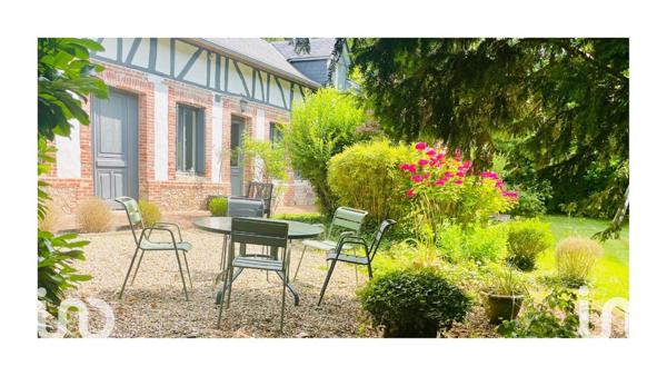 Longère 5 pièces de 158 m² à Mont-Saint-Aignan (76130)