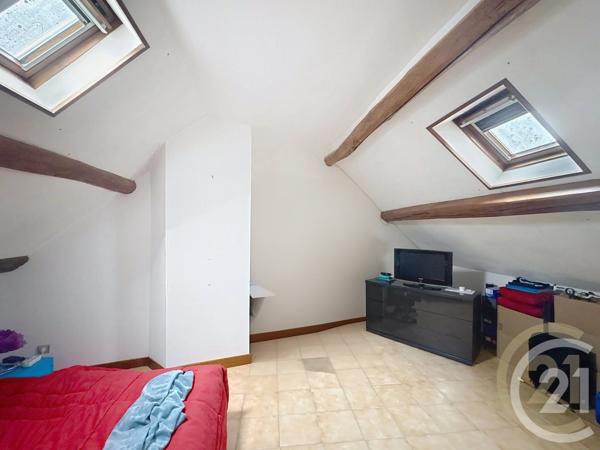 Maison à vendre  6 pièces - 115,67 m2 VILLEMER - 77