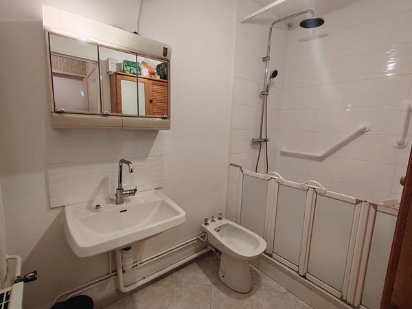 APPARTEMENT TYPE 3 T3 3 PIECES  BALCON CAVE PARKING 13014 MARSEILLE ST JOSEPH