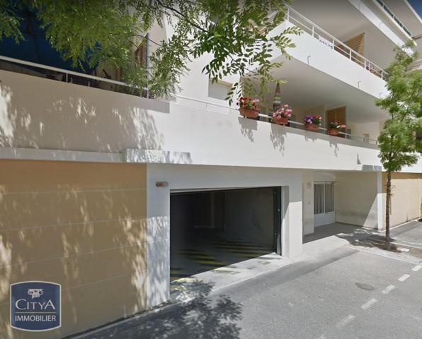 Location parking Monteux (84170)