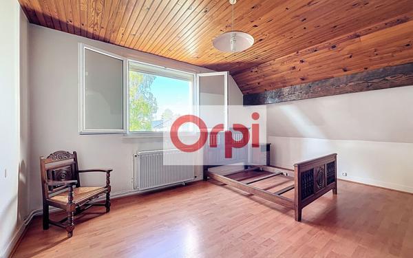 Maison à vendre    6 pièces •  Orsay