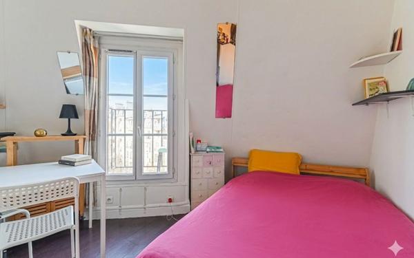 Appartement à vendre    1 pièce • 10 m2 Paris 11