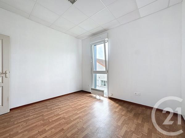 Immeuble à vendre  525 m2 BOURGUIGNON - 25