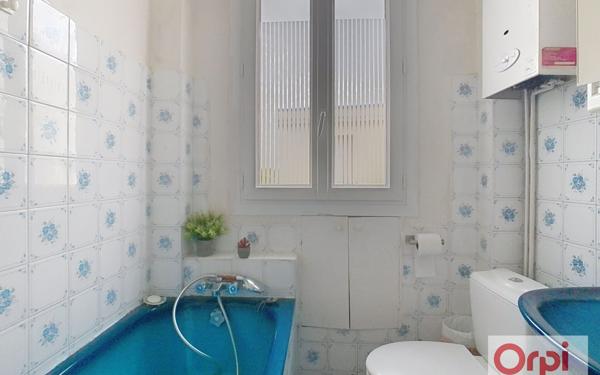 Appartement à vendre    3 pièces • 61,93 m2 Issy-les-Moulineaux