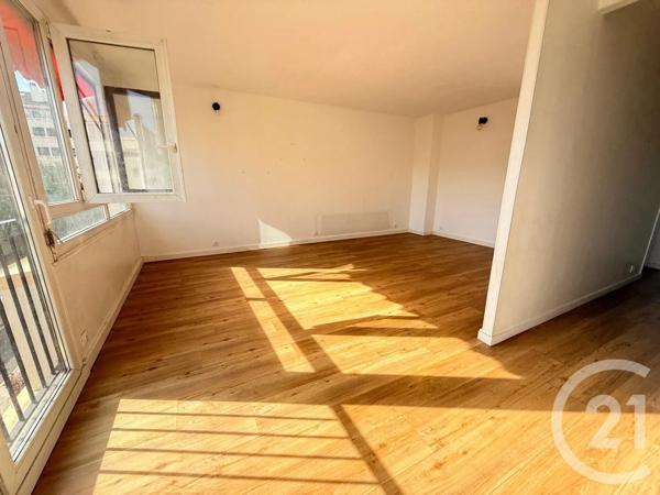 Appartement à vendre  4 pièces - 70,35 m 2   FONTENAY SOUS BOIS  - 94