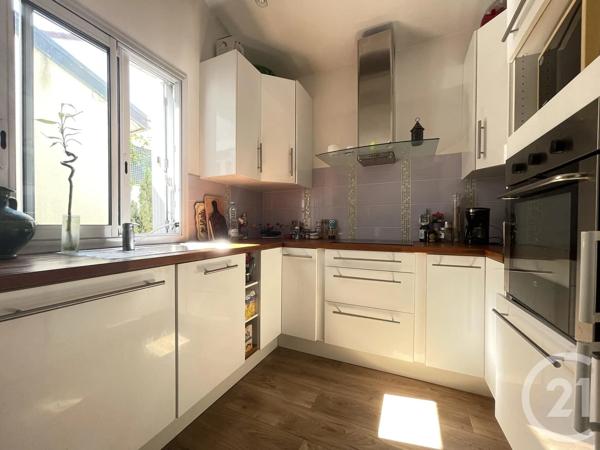 Appartement à vendre  4 pièces - 70,35 m 2   FONTENAY SOUS BOIS  - 94