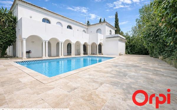 Maison à vendre    7 pièces •  Montpellier