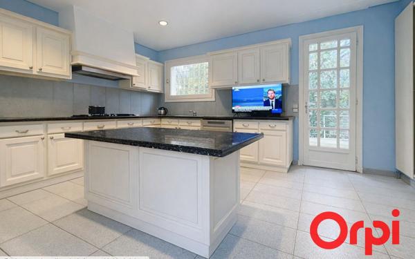 Maison à vendre    7 pièces •  Montpellier