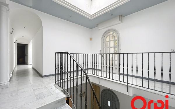 Maison à vendre    7 pièces •  Montpellier