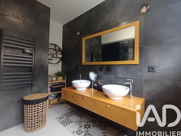 Maison à vendre 7 pièces 199 m² Candé-sur-Beuvron