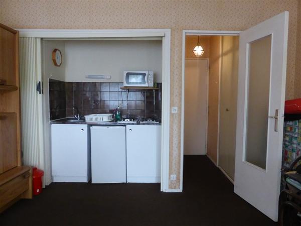 Studio - 1er étage avec ascenseur- LA PALMYRE CENTRE