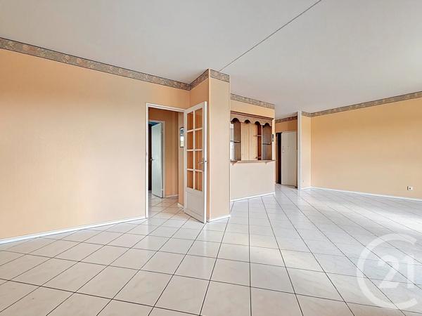 Appartement F4 à vendre  4 pièces - 77,20 m 2   ORLY  - 94