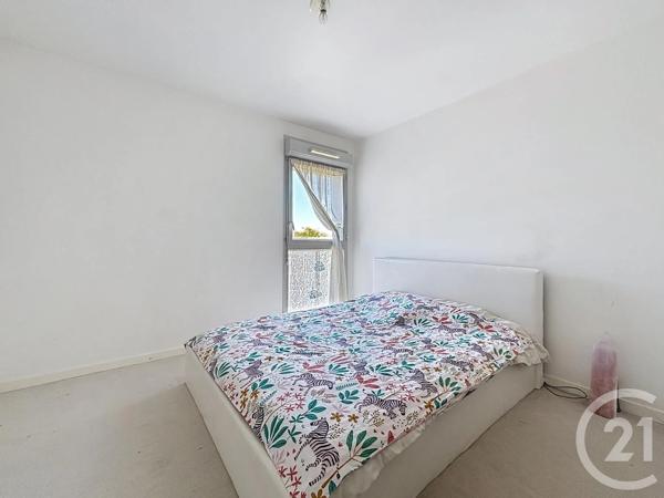 Appartement F4 à vendre  4 pièces - 77,20 m 2   ORLY  - 94