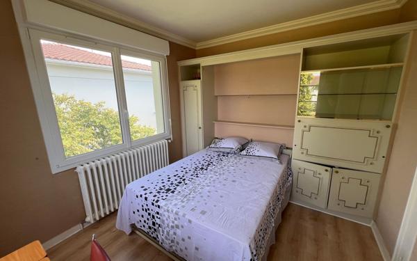 Maison à vendre    6 pièces •  Matha