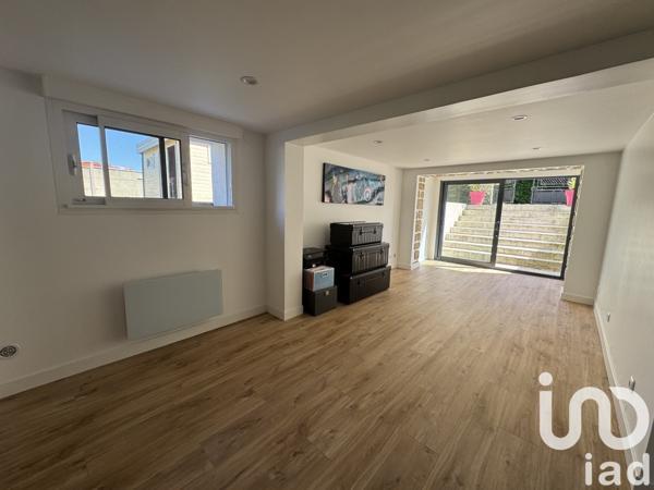 Maison 6 pièces de 206 m² à Villecresnes (94440)