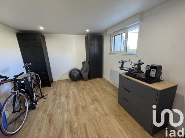 Maison 6 pièces de 206 m² à Villecresnes (94440)