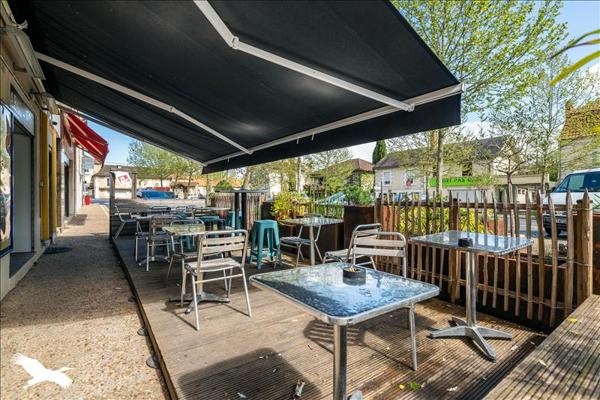 Maison à vendre |  Vergt |  3 pièces | 186 m²