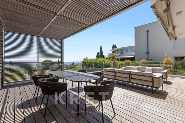 Duplex lumineux avec terrasse – Vue panoramique Nice
