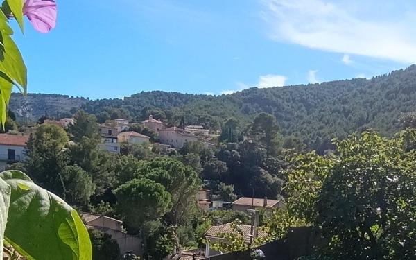 Maison à vendre    3 pièces • 71,48 m2 Marseille 11