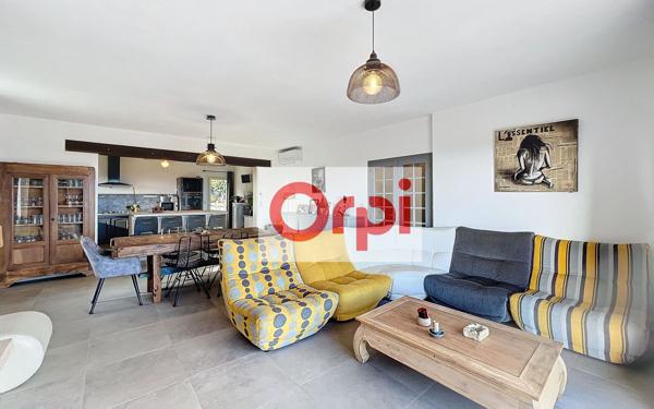 Maison à vendre    9 pièces •  Porto-Vecchio