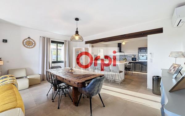 Maison à vendre    9 pièces •  Porto-Vecchio