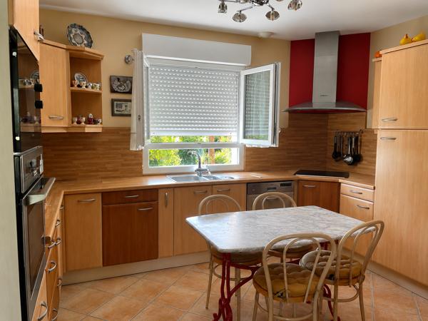 PAVILLON DE PLAIN PIED de 117 m2 / quartier RESIDENTIEL MIREBEAU