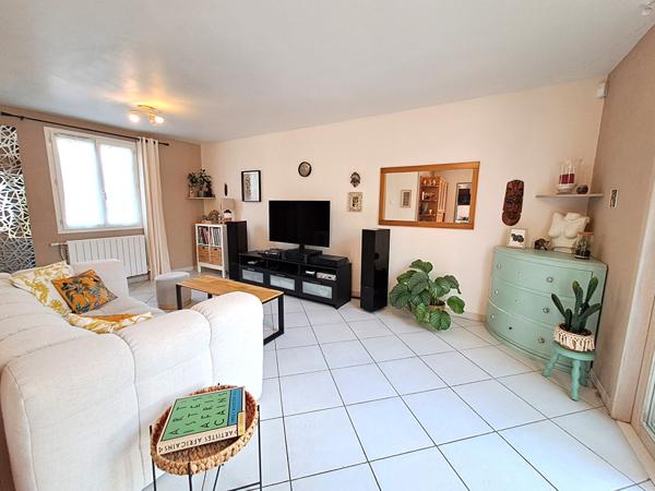 Maison individuelle 5 pièces, 3 chambres - 112 m² - Garage à Ollainville