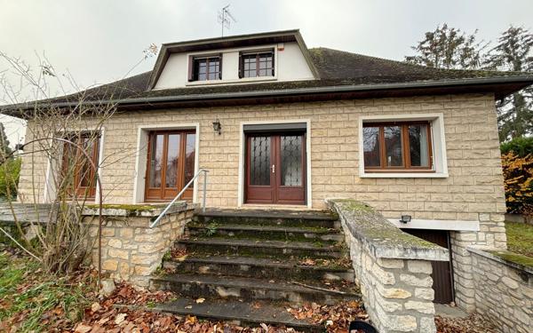 Maison à vendre    4 pièces •  Compiègne