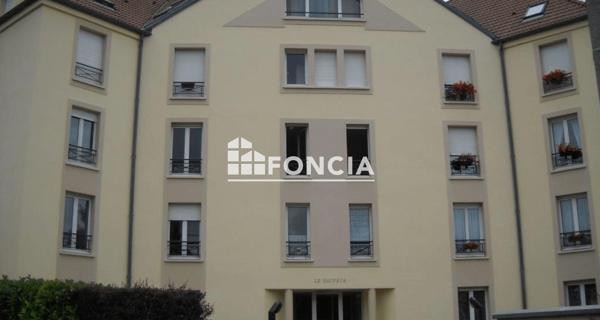 Location Studio 31.48 m² - Melun 77000