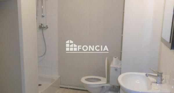 Location Studio 31.48 m² - Melun 77000