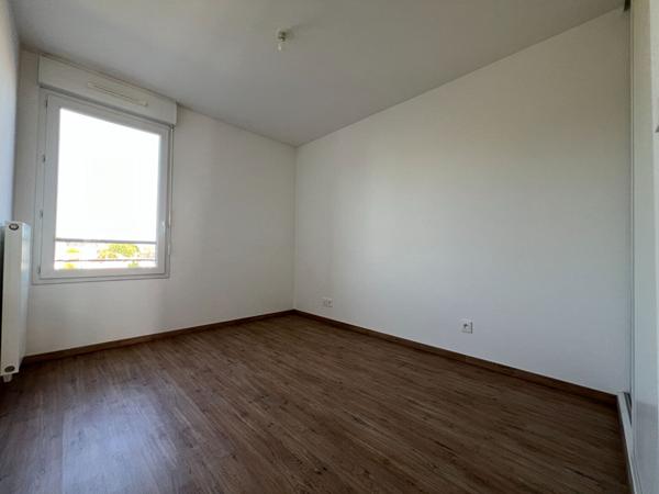 À vendre : Appartement 4 pièces à MEAUX - CITE ADMINISTRATIVE