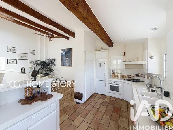 Appartement à vendre 7 pièces 218,09 m² Le Beausset