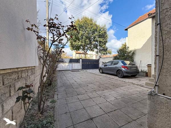 Immeuble à vendre 730 000 € Colombes 150 m² DPE E