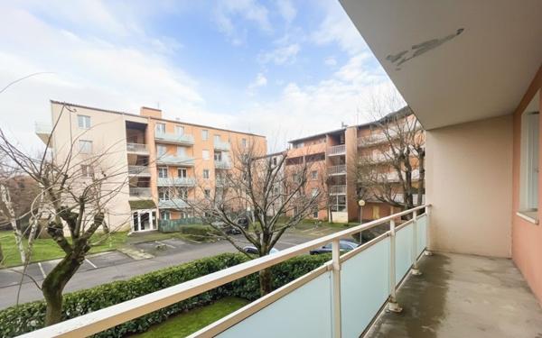 Appartement à vendre    1 pièce • 32,50 m2 Castanet-Tolosan