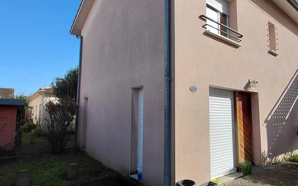 Maison à louer    3 pièces •  Toulouse