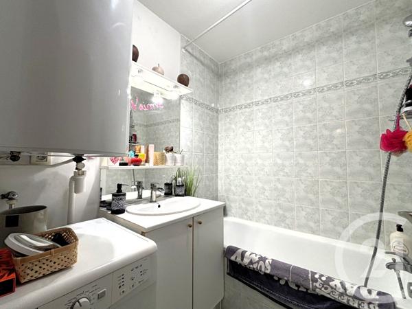 Appartement T2 à vendre  2 pièces - 42,84 m2 CHAMBERY - 73