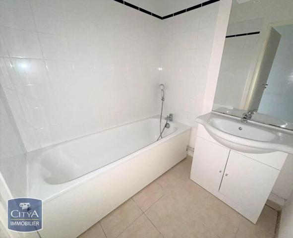 Appartement à louer 2 pièces 47.38m² Soissons (02200)