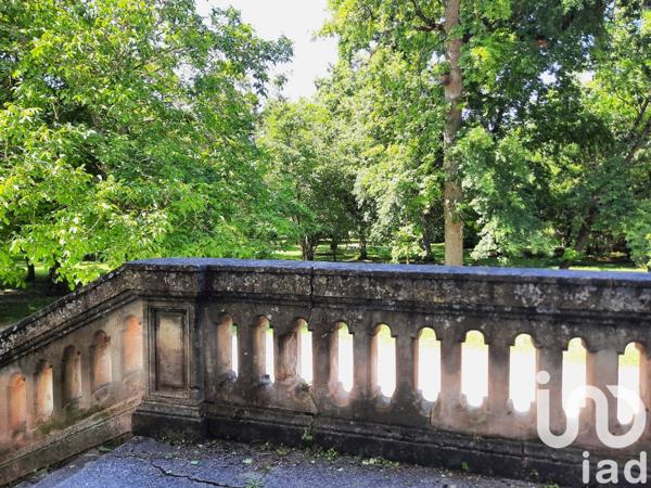 Château 16 pièces de 480 m² à Segonzac (16130)