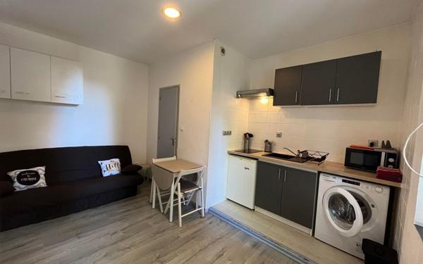 Immeuble à vendre    13 pièces •  Castelnaudary