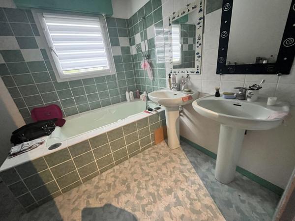 Vente Maison97 m² - 6 Pièces - PLESCOP (56890)