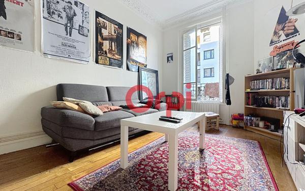 Appartement à vendre    2 pièces • 38 m2 Paris 15