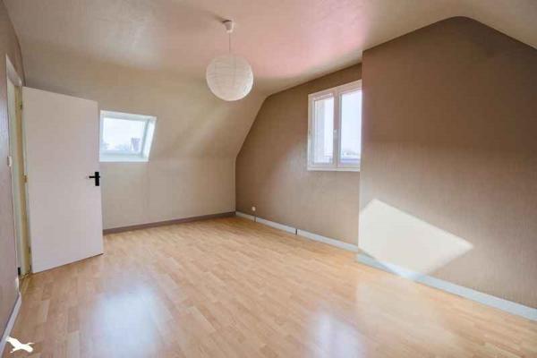 Maison à vendre |                                       Le Relecq-Kerhuon |                                        6 pièces  |  123 m²