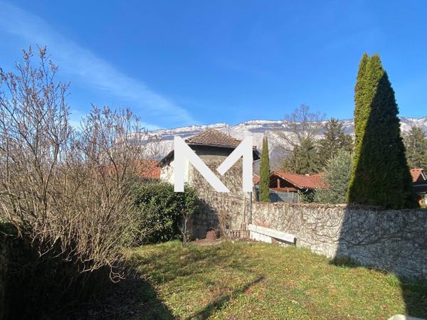 BATISSE EN PIERRE A RENOVER | Premium Immobilier