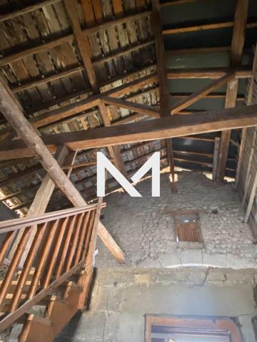 BATISSE EN PIERRE A RENOVER | Premium Immobilier