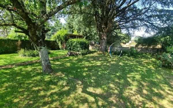 Maison à vendre    6 pièces •  Glandon