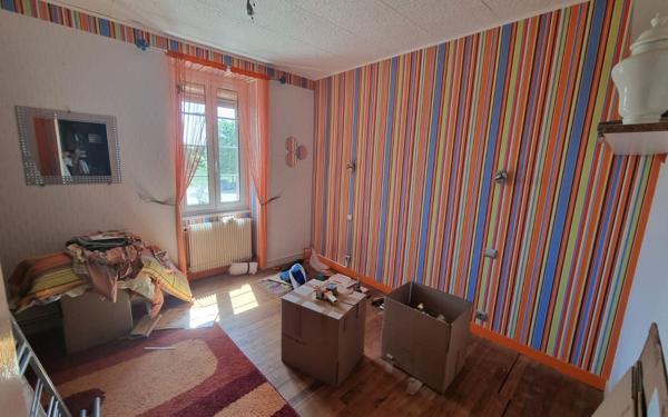 Maison à vendre    6 pièces •  Glandon