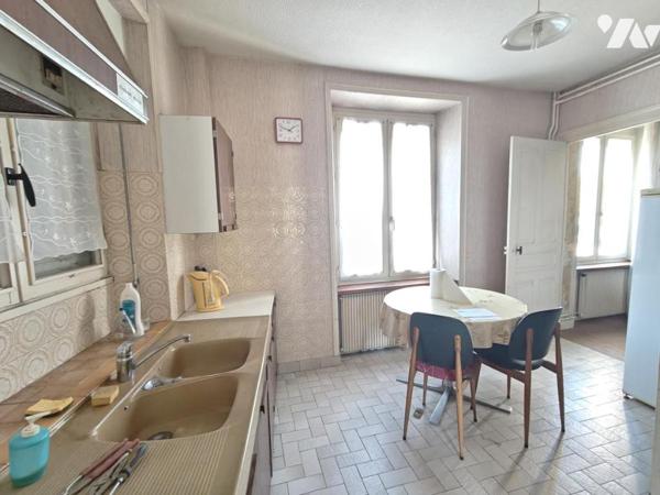 MAISON A VENDRE A WITRY LES REIMS - Maison de village en pierre d'env. 105m² + garage de 50m²