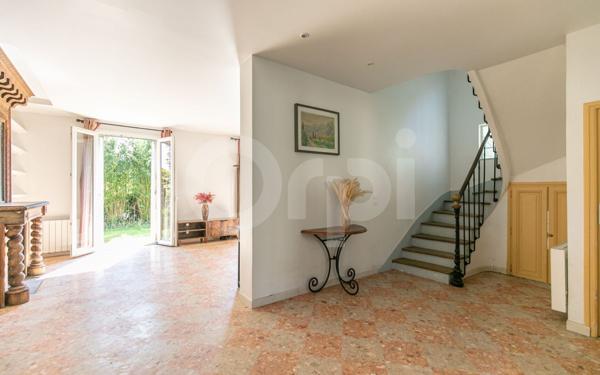 Maison à vendre    6 pièces • 219,65 m2 Nogent-sur-Marne