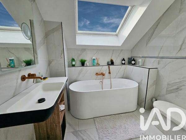 Maison à vendre 6 pièces 147 m² Maintenon
