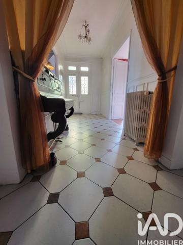 Maison à vendre 7 pièces 210 m² Neuilly-Plaisance